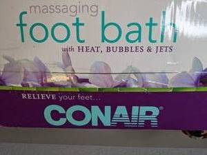 lot 453 image: Conair Massaing Foot Bath - New in Box