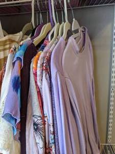 lot 461 image: Lot of Womens Purple Tops