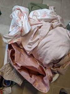 lot 477 image: Mystery Linen Lot