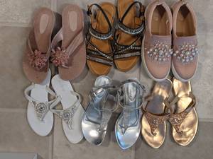 lot 402 image: Six Pairs of Womens Shoes - Mostly Sandals