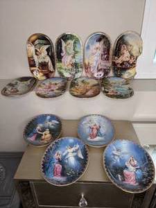 lot 106 image: Decorative Collector Plates Includes The Bradford Exchange The Blessed Mother & More. See Photos