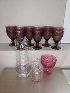 lot 118 image: Pioneer Woman Goblets and Other Glassware