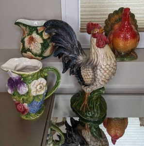 lot 138 image: Ceramic Pieces Two Pitchers, Rooster and Turkey