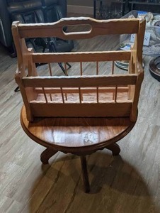 lot 571 image: Wood End Table and Magazine Rack