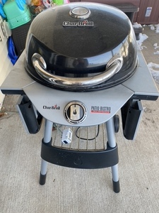 lot 580 image: Electric Char Broil Patio Bistro (Tru Infrared)