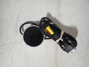 lot 61 image: Misc item, no part number or serial number