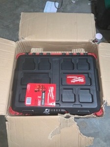 lot 21 image: MILWAUKEE PACKOUT 22in. MODULAR TOOL BOX STORAGE SYSTEM NEW SEE PICS