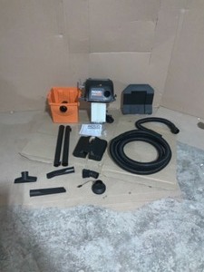 lot 28 image: RIDGID 5 Gal. 5.0-Peak HP Portable Wall-Mountable WetDry Shop Vacuum with Filter, Hose and Accessories SEE PICS