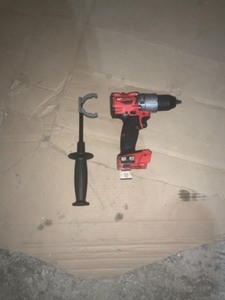 lot 46 image: MILWAUKEE M18 FUEL 18-Volt Lithium-Ion Brushless Cordless 12 in. Hammer DrillDriver (Tool-Only) LIKE NEW SEE PICS