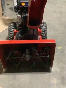lot 63 image: TORO Power Max 824 OE 24 in. 252cc Two-Stage Electric Start Gas Snow Blower LIKE NEW TESTED SEE PICS