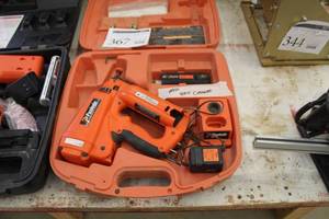 lot 367 image: Paslode Impulse Cordless Nailer IM250A 16GA Angled Finish with Battery, Charger, Case