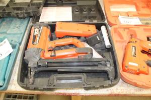 lot 356 image: Ramset T3 Cordless Fastener with Battery, Charger and Case