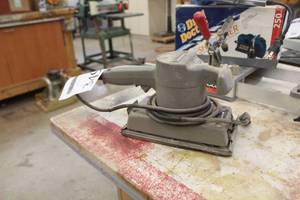 lot 349 image: Porter-Cable Heavy Duty Belt Sander 505