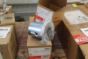 lot 421 image: Lot of (4) Lytepoints Adjustable Elbow MR16 3-34 Stainless 378STX (new in box)