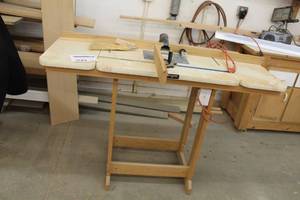 lot 399 image: Wood Router Work Table with Extension Cord and Switch