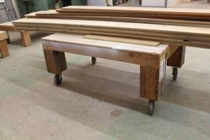 lot 401 image: Rolling Wood Workstation