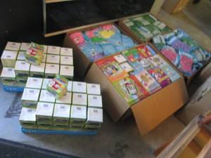 (EW4) Huge Easter Supply Lot Assort...