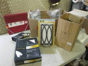 (RM5) Lot of Misc See Photos...