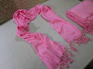 (BS) Lot of 10 Pink Scarves ...