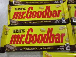 (B-1) 20 Hersheys Mr Goodbar Candy ...