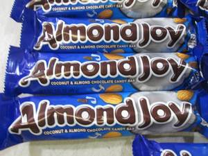 (B-2) 20 Almond Joy Candy Bars Best...