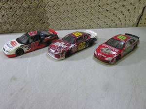 (CS) 3 Diecast Race Cars 8 14 Lon...