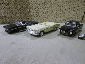 (CS) 3 Diecast Cars 124 Scale See ...