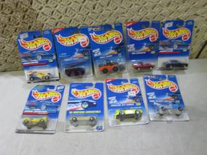 (C-4) Assorted Hot Wheels in Packag...