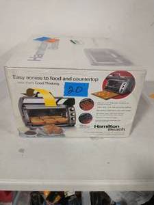 HAMILTTON BEACH Easy Reach 1400 W 6-Slice Gray Convection Toaster Oven with Built-In Timer