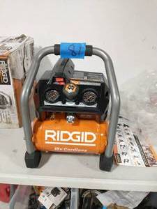 RIDGID Cordless Brushless 1 Gal. Air Compressor