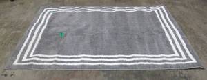 Tetra Border Rug - Threshold Color Gray Size 5 x 7.