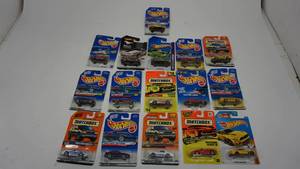 lot 26 image: Vintage Matchbox & Hot Wheels Cars