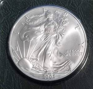 2002 AMERICAN SILVER EAGLE 1 TROY OZ. .999 FINE SILVER DOLLAR