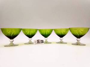 lot 007 image: Vintage Green Crystal Bubble Pedestal Wine Glasses
