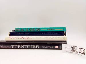 lot 009 image: Vintage Art Book Bundle