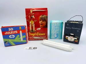 Assorted Vintage Celebration Dcor