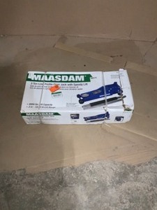 lot 9 image: 3-Ton Low Profile Floor Jack with Quick Lift in Blue  NOT CHECKED