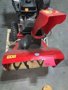 lot 67 image: Toro 26 Power Max 826 OHAE 252cc Two-Stage Electric Start Gas Snow Blower tested and complete see pics