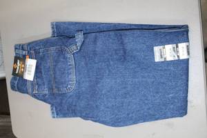 lot 14 image: Riggs Workwear by Wrangler FR Carpenter Jean 30x34 Flame Resistent 100% Cotton Blue (new)