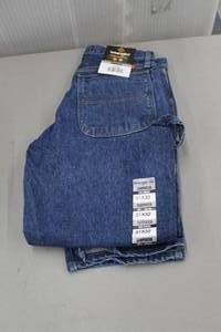 lot 16 image: Riggs Workwear by Wrangler FR Carpenter Jean 31x32 Flame Resistent 100% Cotton Blue (new)