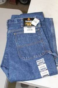 lot 24 image: Riggs Workwear by Wrangler FR Carpenter Jean 34x36 Flame Resistent 100% Cotton Blue (new)