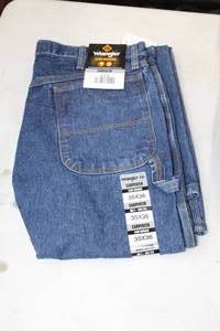 lot 25 image: Riggs Workwear by Wrangler FR Carpenter Jean 35x36 Flame Resistent 100% Cotton Blue (new)