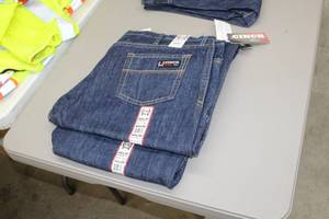 lot 61 image: Lot of (2) Cinch WRX FR Jean 44x30 Flame Resistent Blue (new)