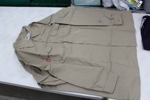 lot 112 image: Reed FR Long Sleeve Work Shirt Large Flame Resistent 88% Cotton 12% Nylon Khaki (new)