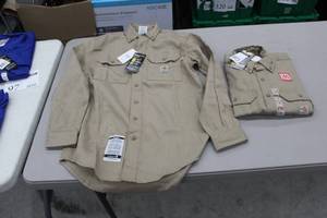 lot 90 image: Lot of (2) Carhartt FR Work-Dry Lightweight Twill Long Sleeve Shirt Small Flame Resistent Khaki (new)