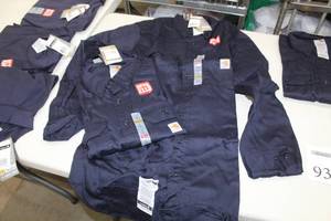 lot 93A image: Lot of (2) Carhartt FR Work-Dry Lightweight Twill Long Sleeve Shirt Large Flame Resistent Navy (new)