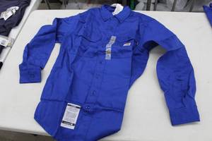 lot 94 image: Carhartt FR Work-Dry Lightweight Twill Long Sleeve Shirt Small Original Fit Flame Resistent Royal Blue (new)
