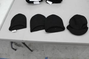 lot 172 image: Lot of (4) Winter Knit Hat Black (new)