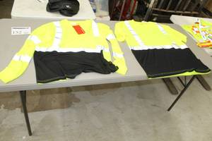 lot 152 image: Lot of (2) GSSafety,Frog Wear,RPS FR High Visibility Safety Workwear - Long Sleeve Shirt, Short Sleeve Shirt 2X-Large Flame Resistent 100% Polyester98% Modacrylic 2% Polyester Reflective Yellow (new)