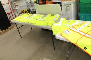 lot 150 image: Lot of (5) Key FR,Utility Pro Wear FR,GSSafety High Visibility Safety Vest Large (x4), Medium (x1) Flame Resistent 100% Polyester98% Modacrylic 2% Polyester Reflective Yellow (new)